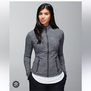 Lululemon Forme Cuff Jacket in Coco Pique Black size 8